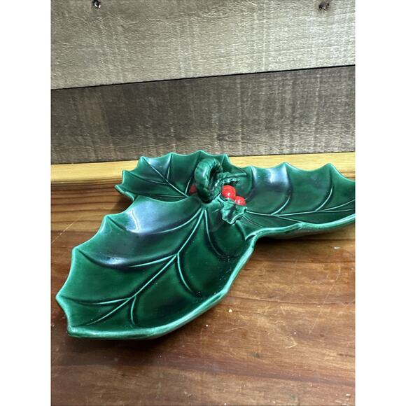 Lefton Green Holly berry Leaf Divided Candy Dish Set Of 2 - Picture 5 of 8